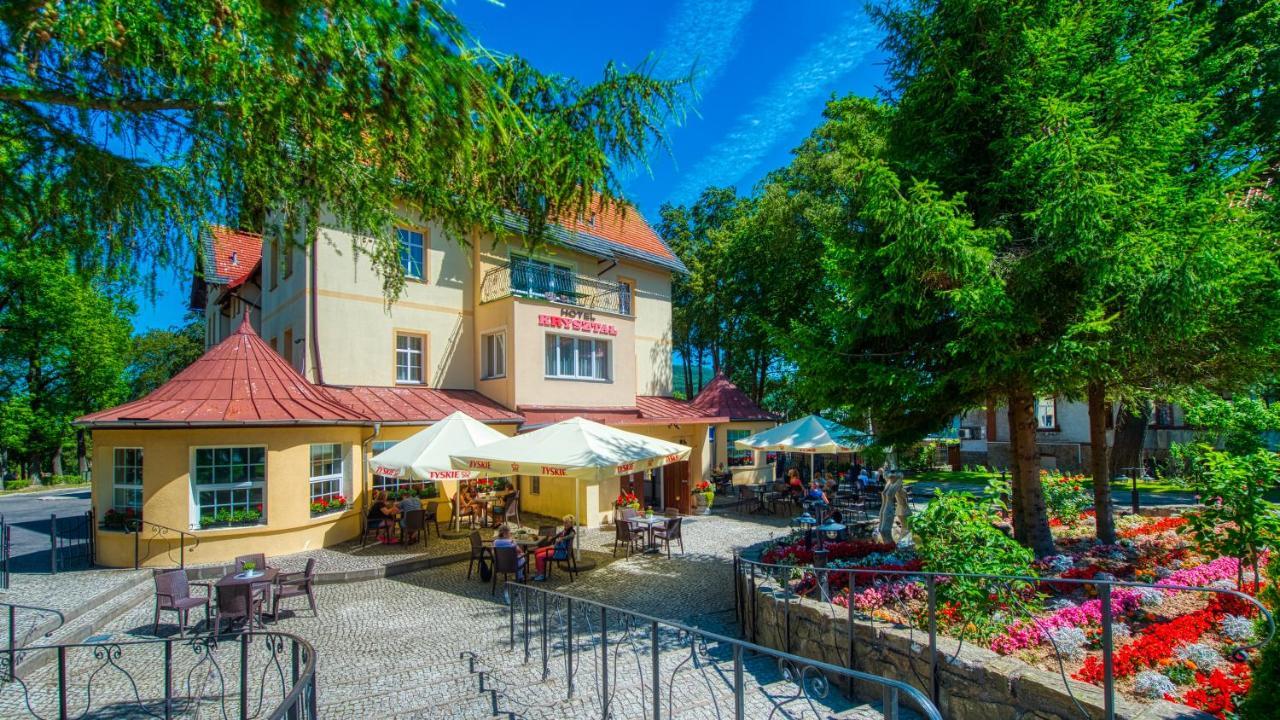 Hotel Krysztal Świeradów-Zdrój Kültér fotó