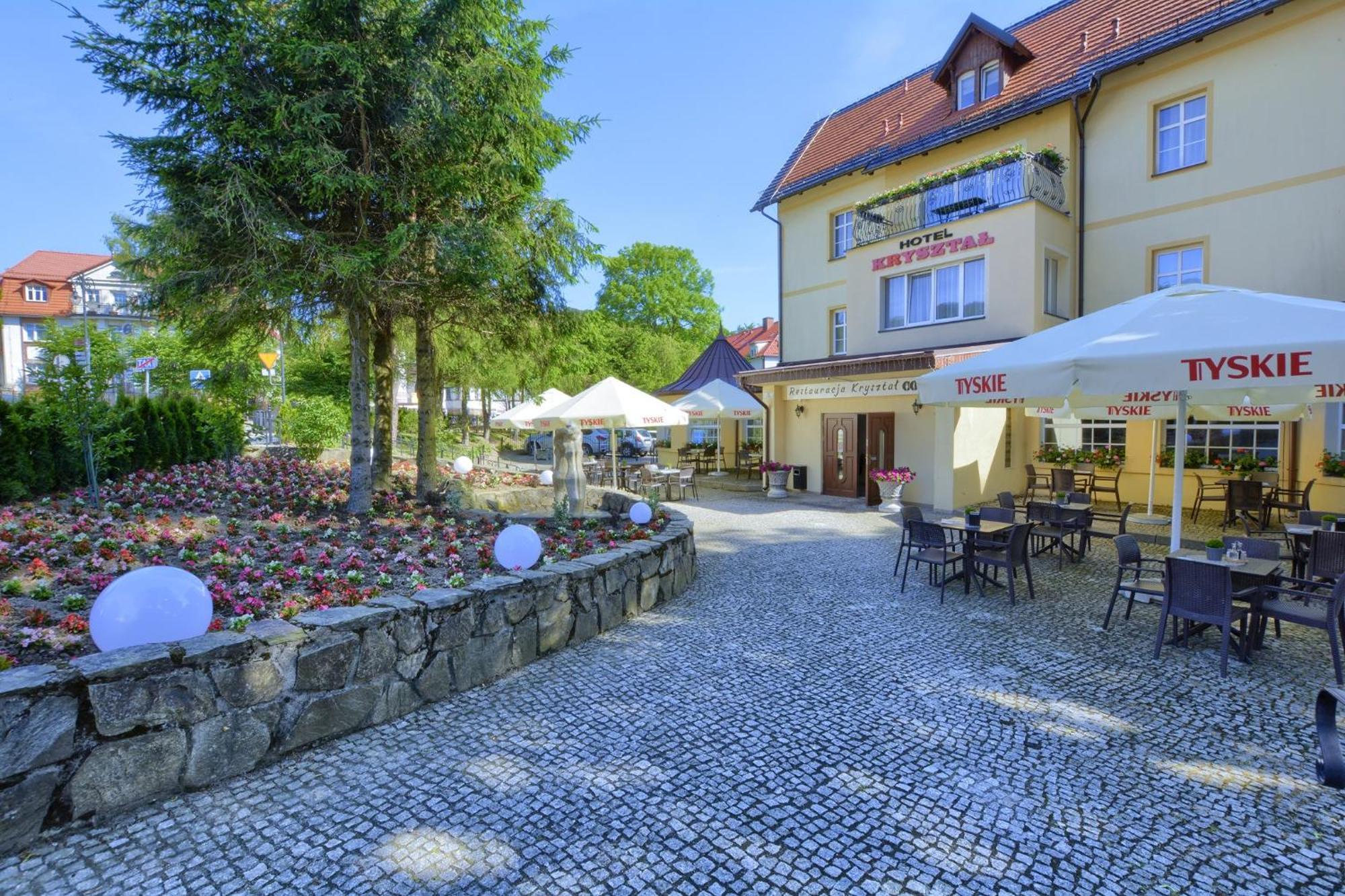 Hotel Krysztal Świeradów-Zdrój Kültér fotó