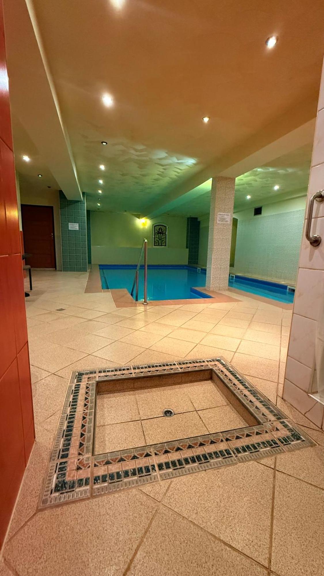 Hotel Krysztal Świeradów-Zdrój Kültér fotó