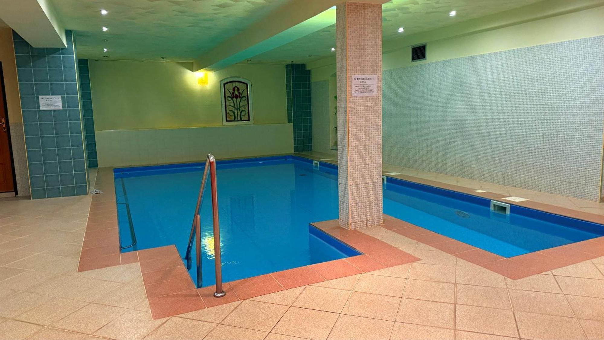 Hotel Krysztal Świeradów-Zdrój Kültér fotó